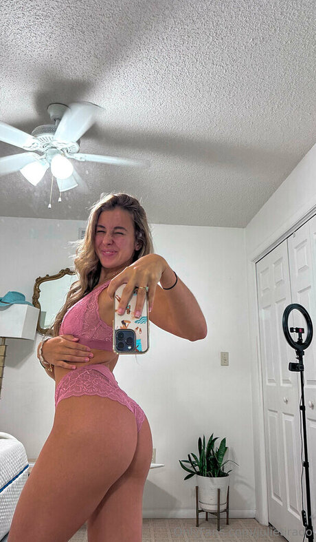 Julie.tirado