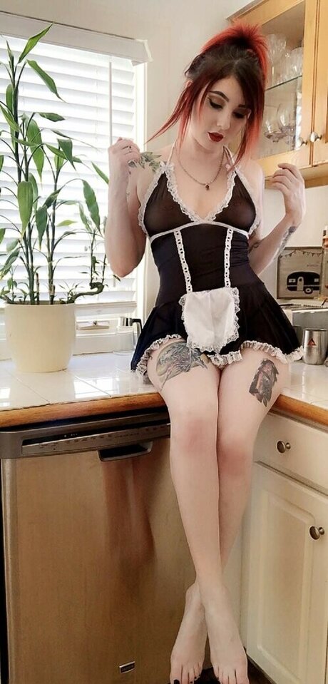 Lizzi Blake