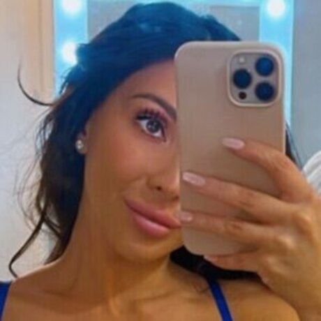 Naakte gelekte OnlyFans-foto van Jackie22