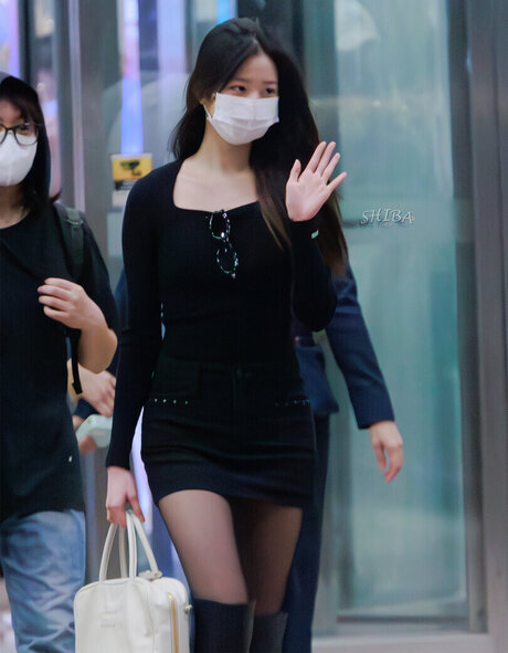 Jang Won-young