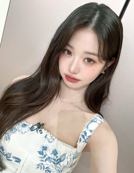 Jang Won-young