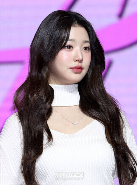 Jang Won-young
