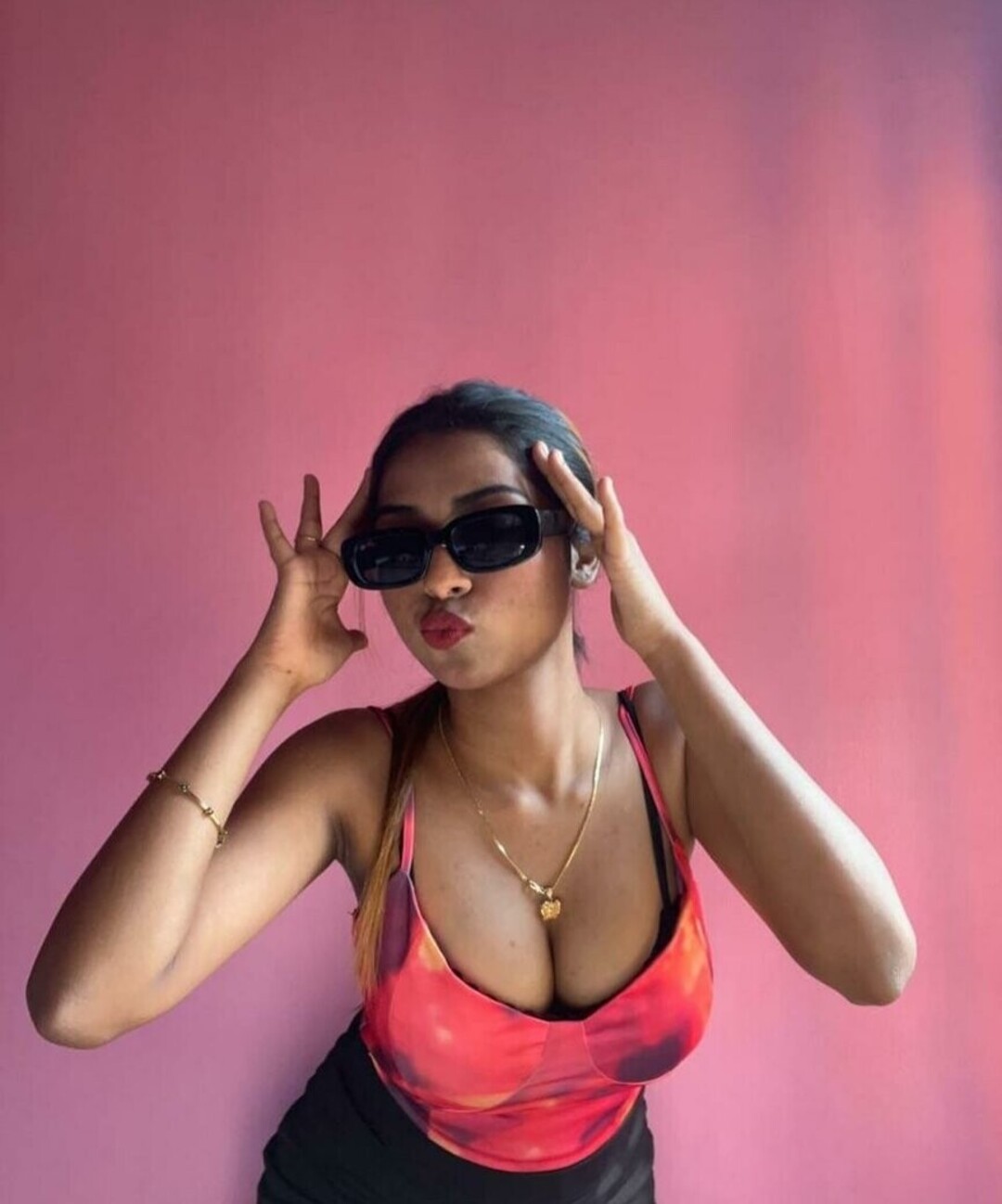 Naakte gelekte OnlyFans-foto van Itzmesaheliofficial #17 Naakte gelekte OnlyFans-foto van Itzmesaheliofficial #17