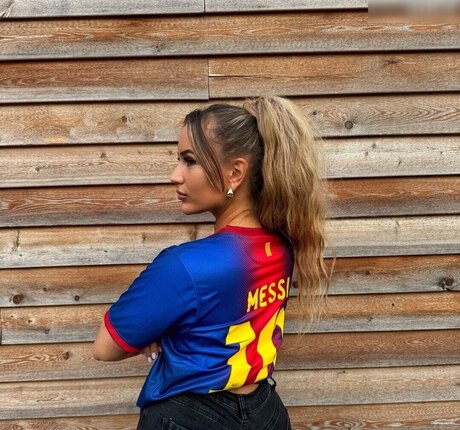 Naakte gelekte OnlyFans-foto van Jana Barca