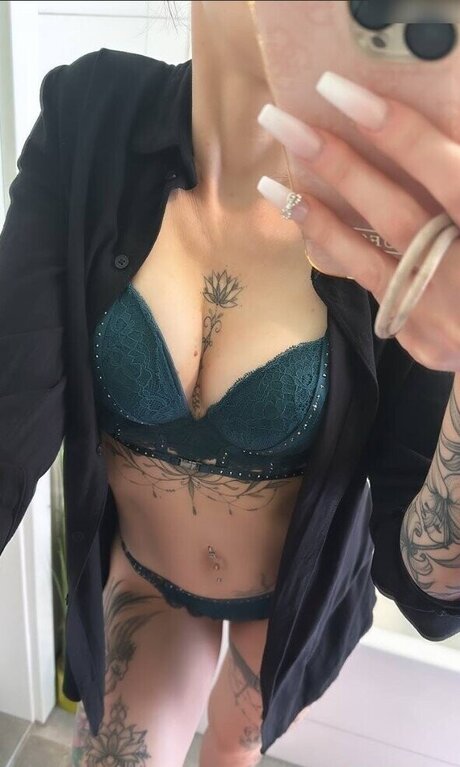 Nicole Anna