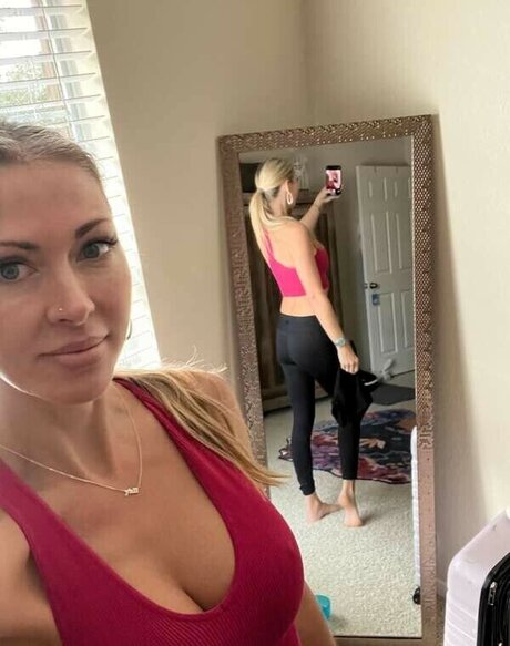 Holly Hotwife
