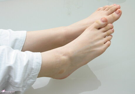 Footlovegirls