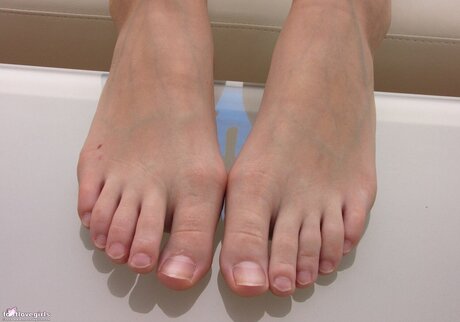 Footlovegirls