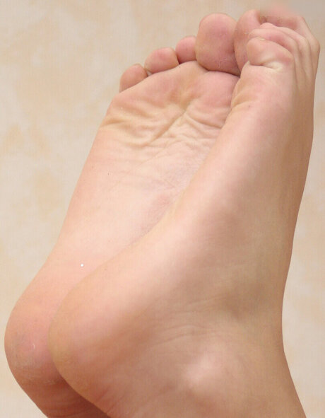 Footlovegirls