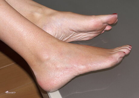 Footlovegirls