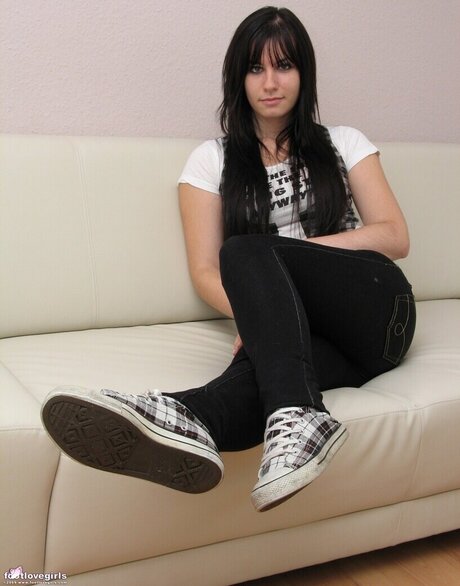 Footlovegirls