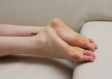 Footlovegirls