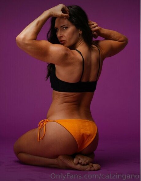 Cat Zingano Naakte gelekte OnlyFans-foto van Cat Zingano #32
