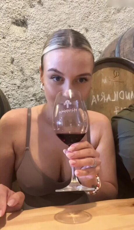 Dagi Bee