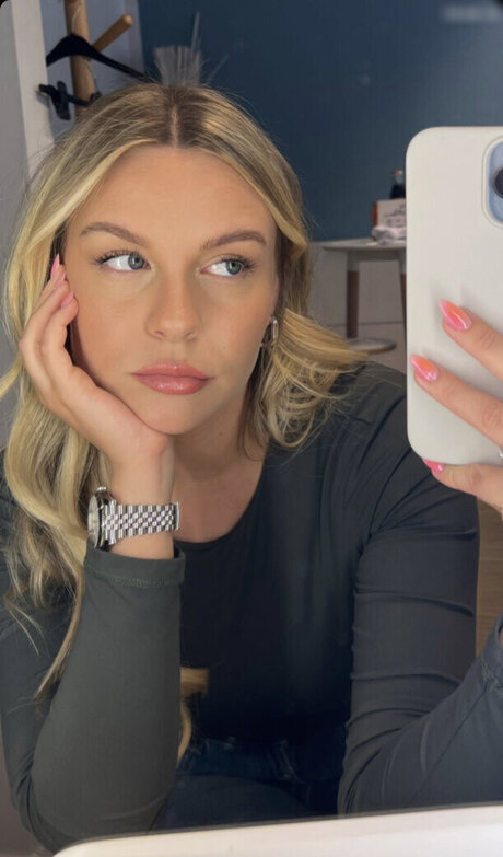 Dagi Bee
