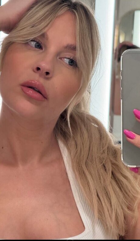 Dagi Bee
