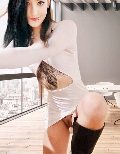 Hotcraxy29