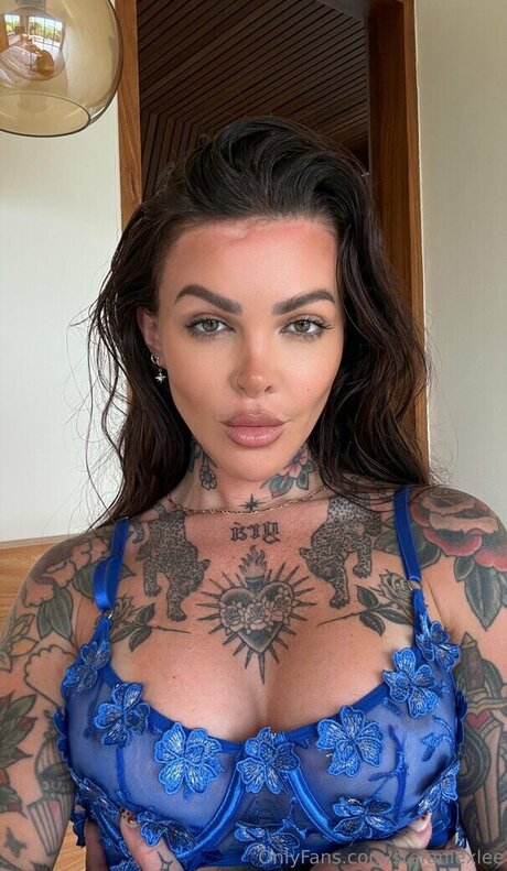 Stefaniexlee