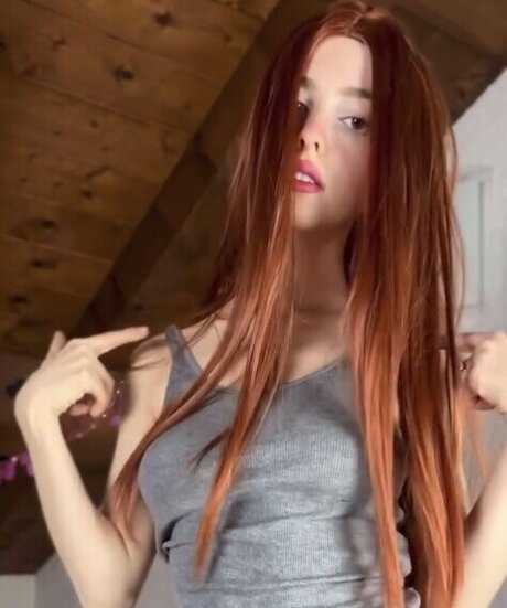 Red Fox Evelyn