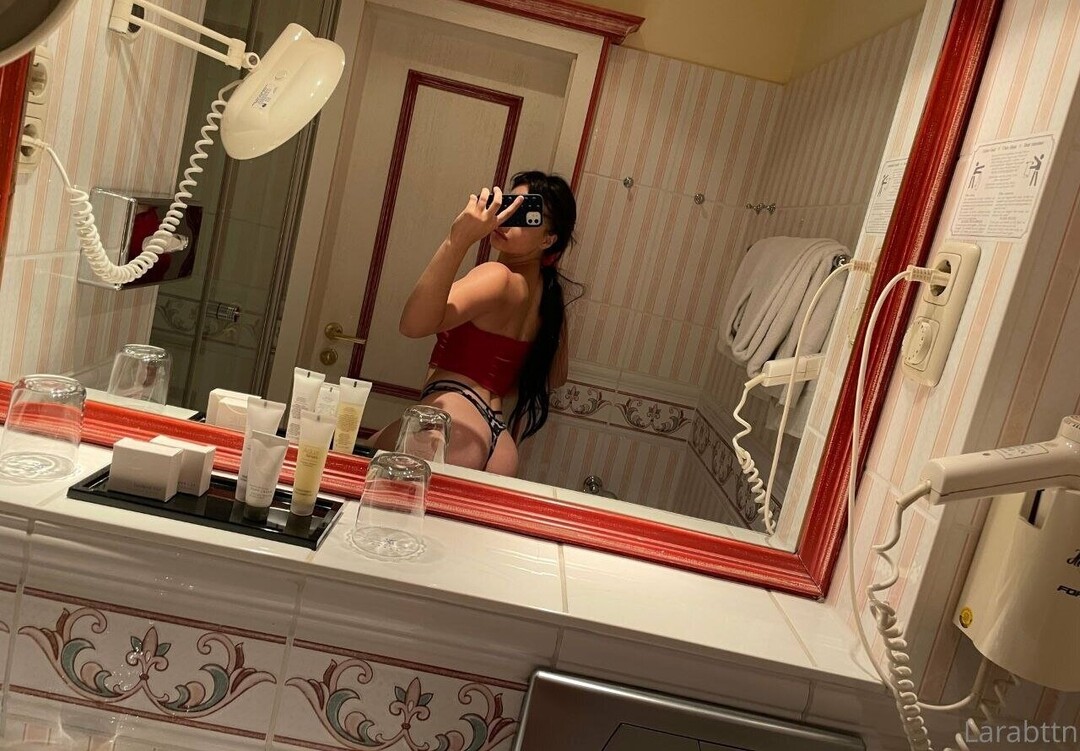 Naakte gelekte OnlyFans-foto van Lara Bttn #12 Naakte gelekte OnlyFans-foto van Lara Bttn #12