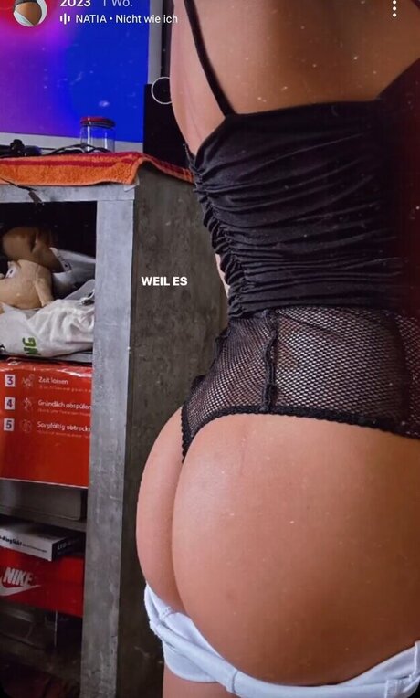 Naakte gelekte OnlyFans-foto van Redpearl