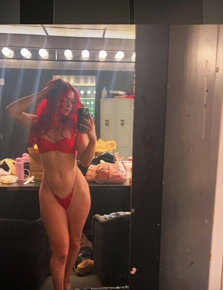 Naakte gelekte OnlyFans-foto van Sierrassecretsof