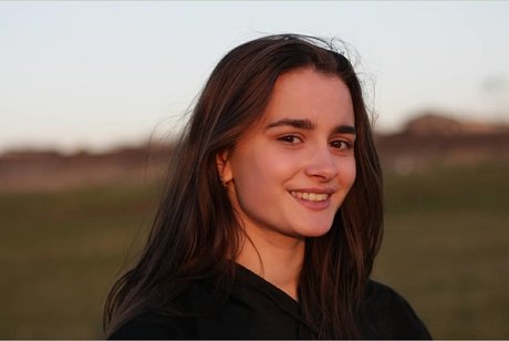 Naakte gelekte OnlyFans-foto van Laura