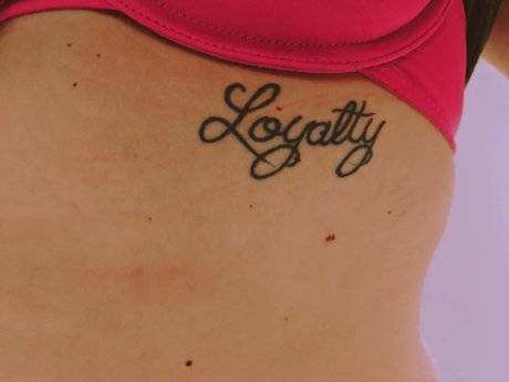 Naakte gelekte OnlyFans-foto van Goddess Kat  Chefloka