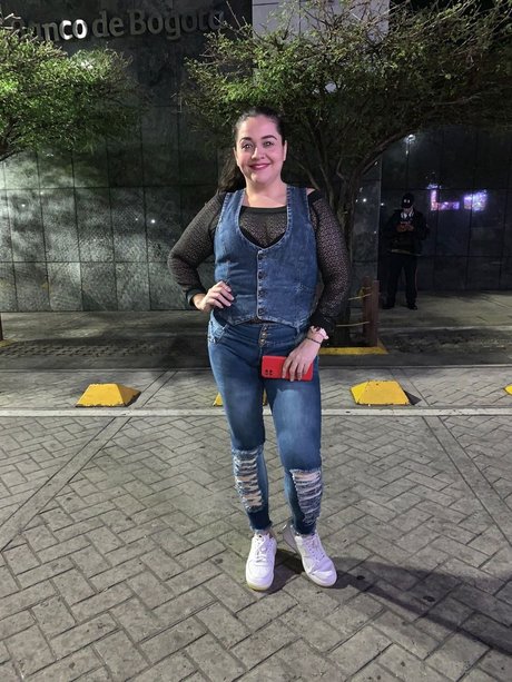 Naakte gelekte OnlyFans-foto van Yamileth Delgado