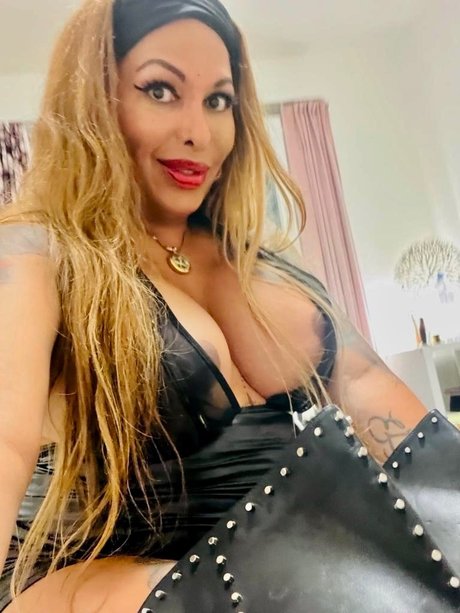 Lady Donna
