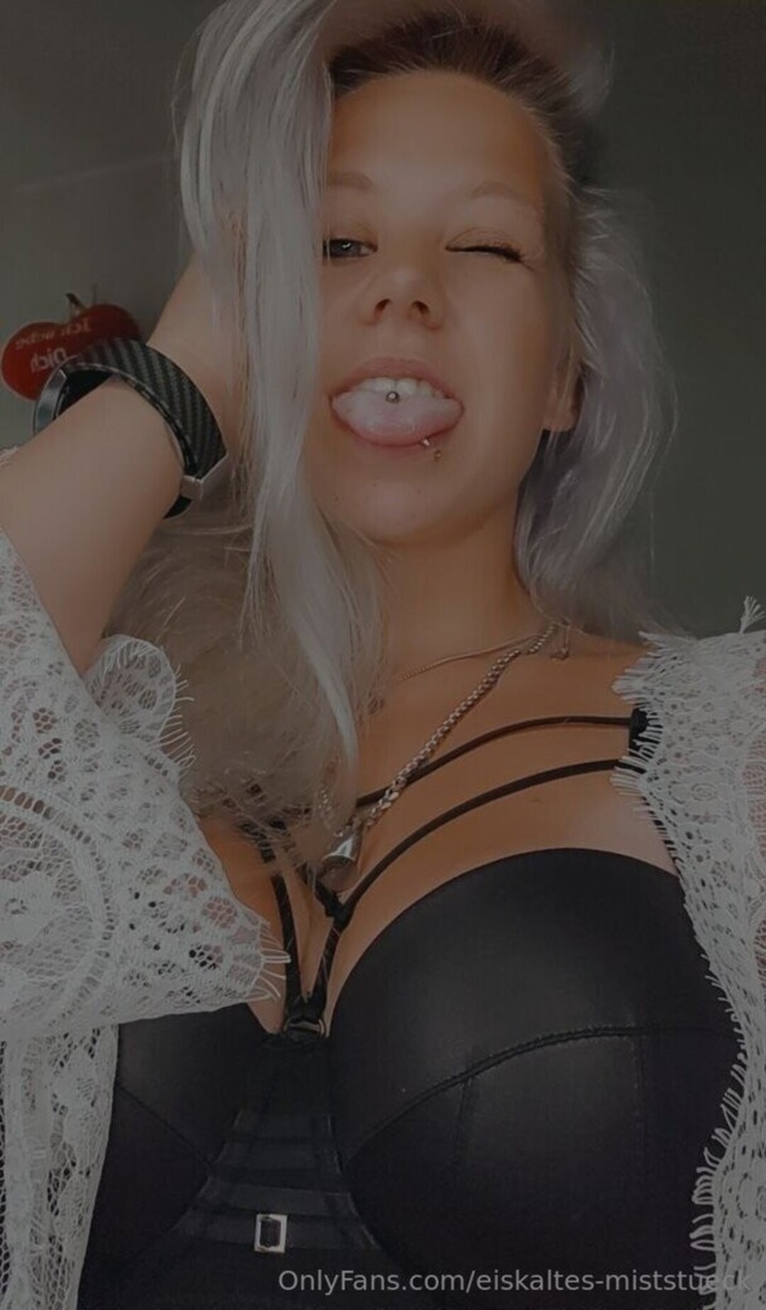 Naakte gelekte OnlyFans-foto van Eiskaltes Miststueck #45 Naakte gelekte OnlyFans-foto van Eiskaltes Miststueck #45