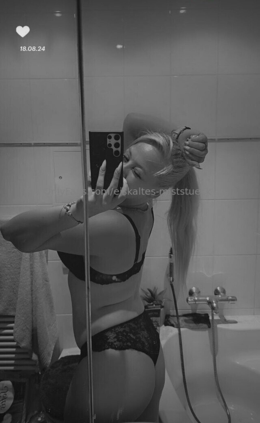 Naakte gelekte OnlyFans-foto van Eiskaltes Miststueck #55 Naakte gelekte OnlyFans-foto van Eiskaltes Miststueck #55