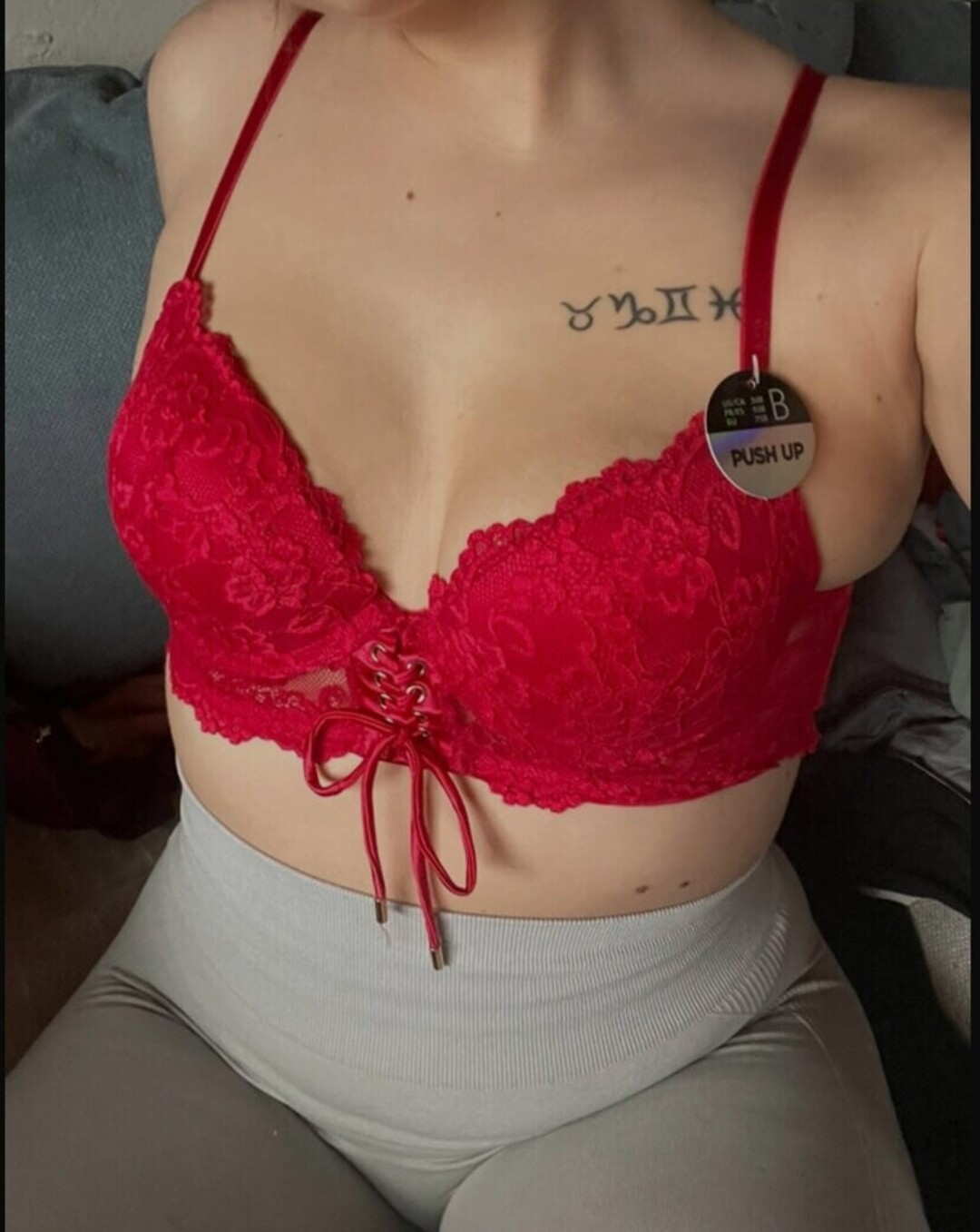 Naakte gelekte OnlyFans-foto van Vintedebay #1208