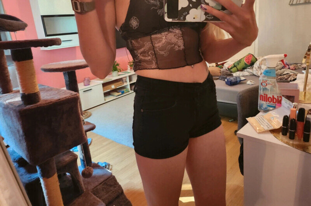 Naakte gelekte OnlyFans-foto van Vintedebay #1615