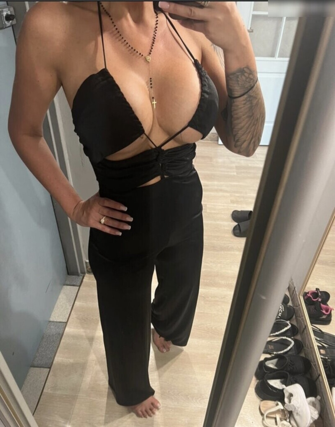 Naakte gelekte OnlyFans-foto van Vintedebay #1717