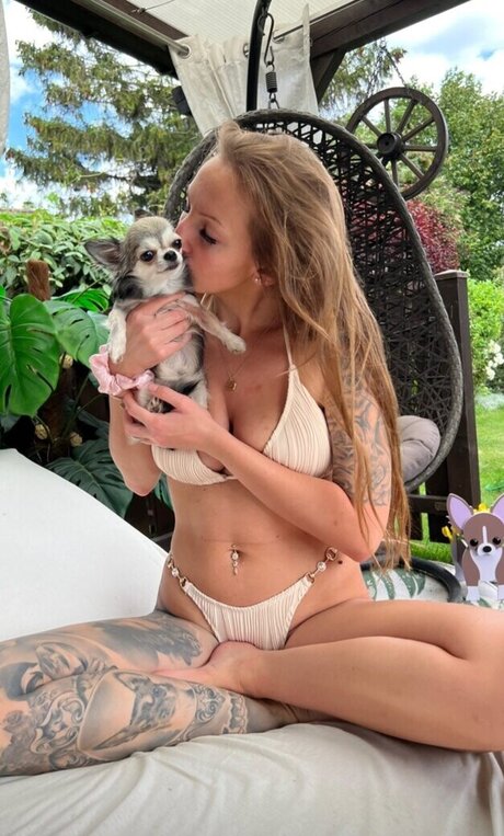 Gina Holly