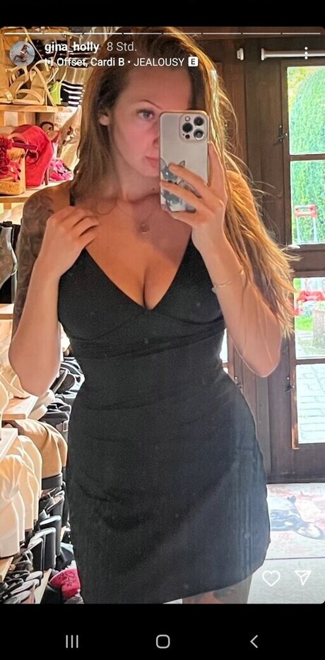 Gina Holly