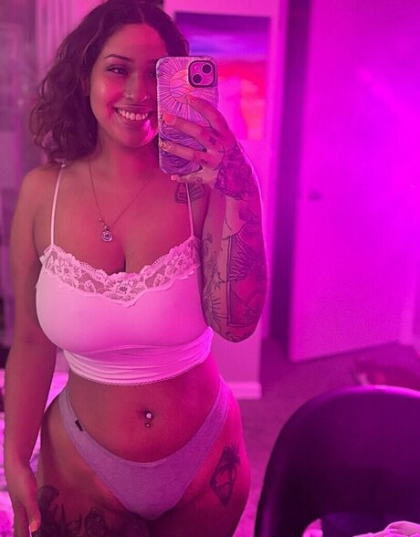 Naakte gelekte OnlyFans-foto van Xdudeitskat