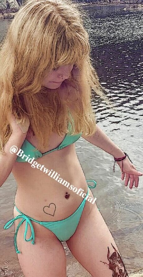 Naakte gelekte OnlyFans-foto van Bridget Williams