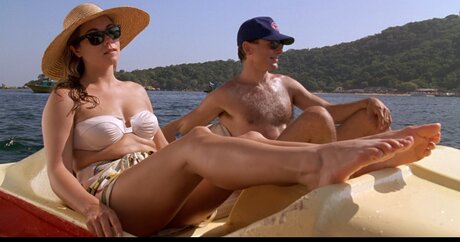 Theresa Russell