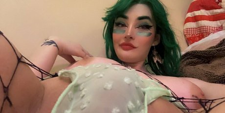 Naakte gelekte OnlyFans-foto van Teagantgirl