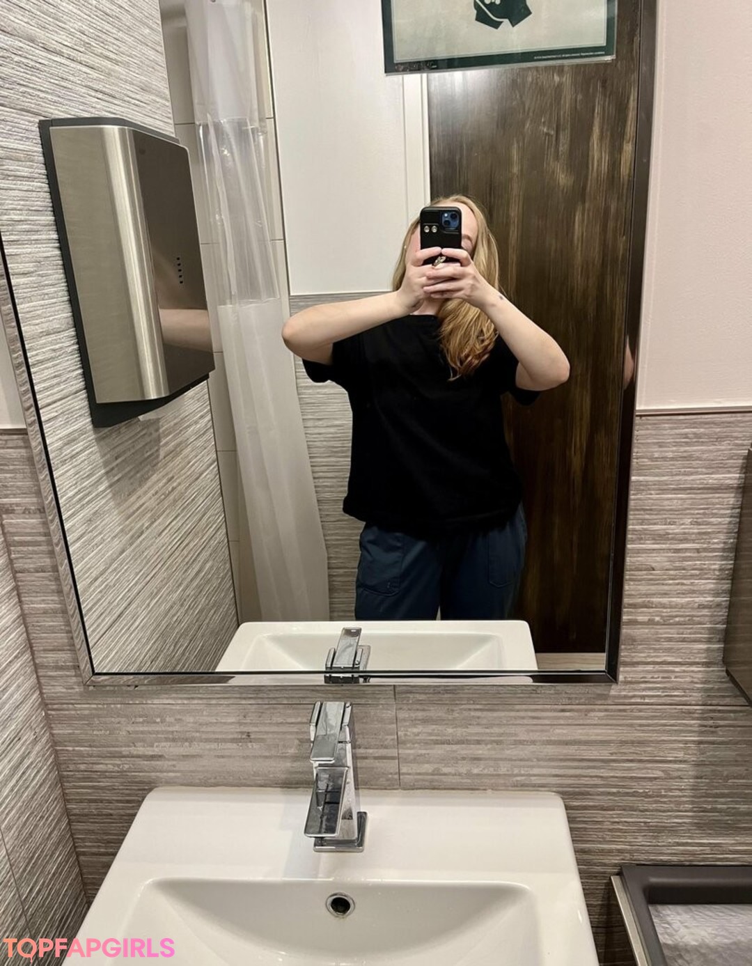 Naakte gelekte OnlyFans-foto van Jessilynn #6 Naakte gelekte OnlyFans-foto van Jessilynn #6