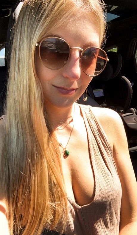 Butterflyyogavip