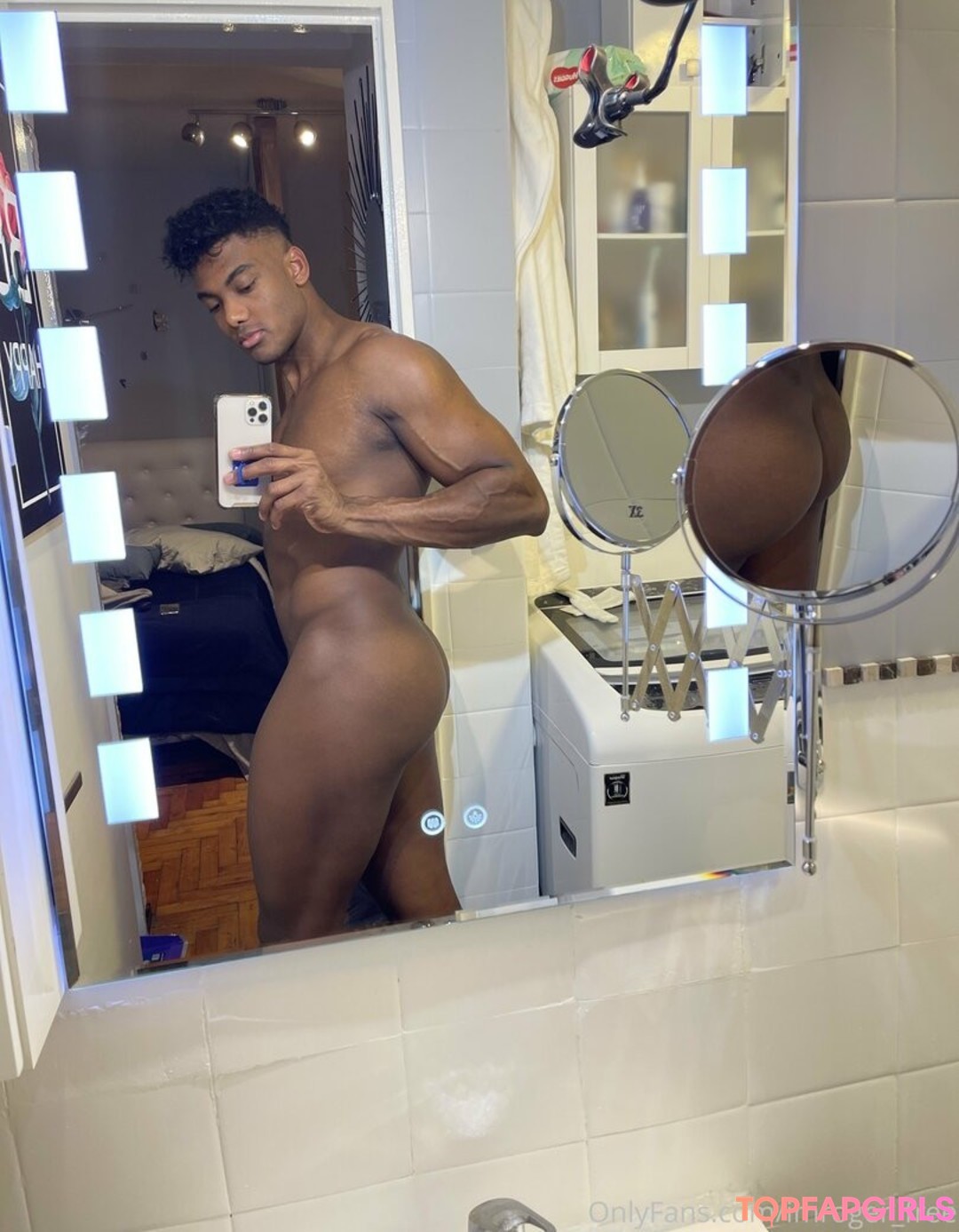 Naakte gelekte OnlyFans-foto van Imrogerfree #135 Naakte gelekte OnlyFans-foto van Imrogerfree #135