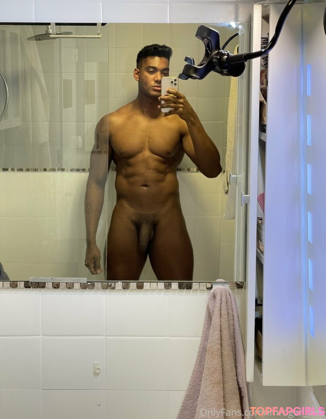 Naakte gelekte OnlyFans-foto van Imrogerfree #150 Naakte gelekte OnlyFans-foto van Imrogerfree #150