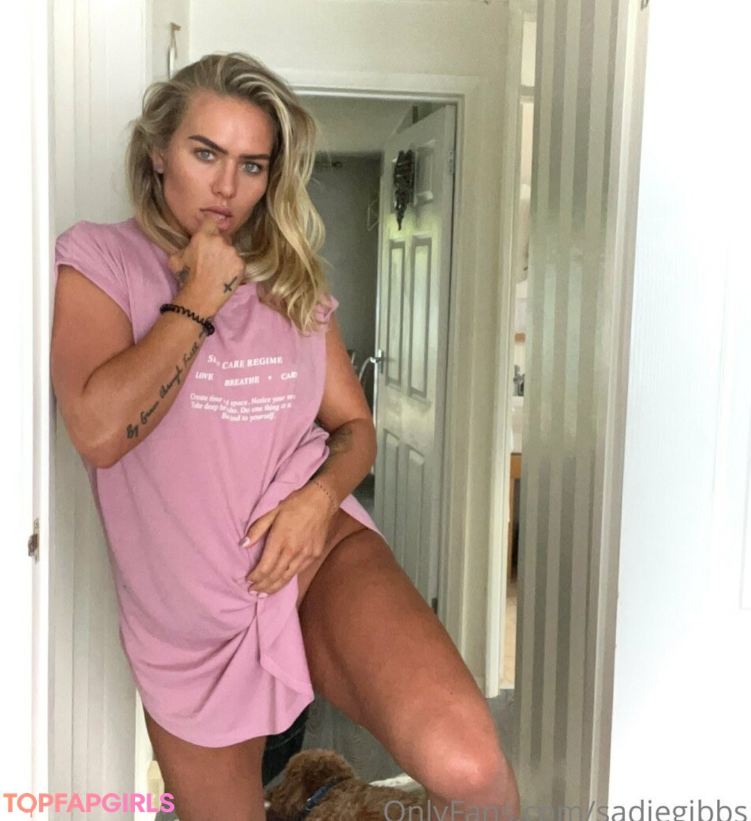 Naakte gelekte OnlyFans-foto van Sadiegibbs #44 Naakte gelekte OnlyFans-foto van Sadiegibbs #44