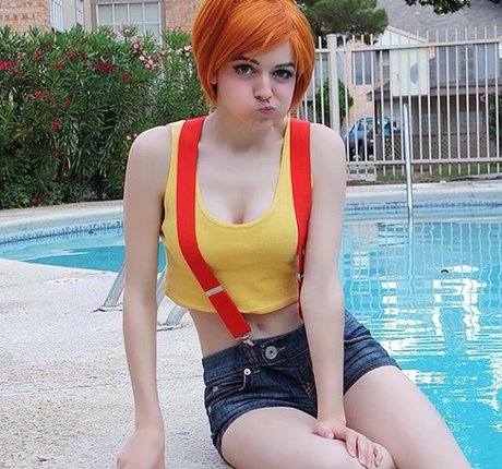 Ginny Di