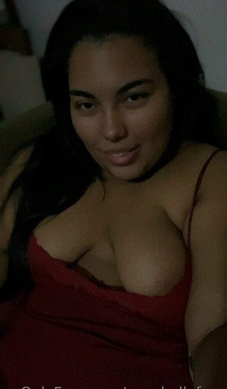 Peachellafree