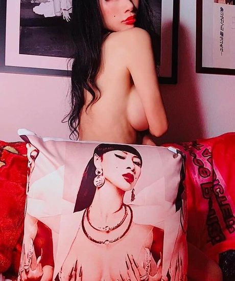 Bai Ling