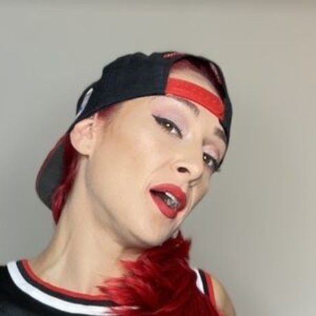 Jess.the.siren